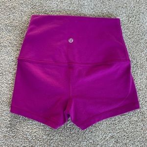 Lulu Lemon Boogie Short